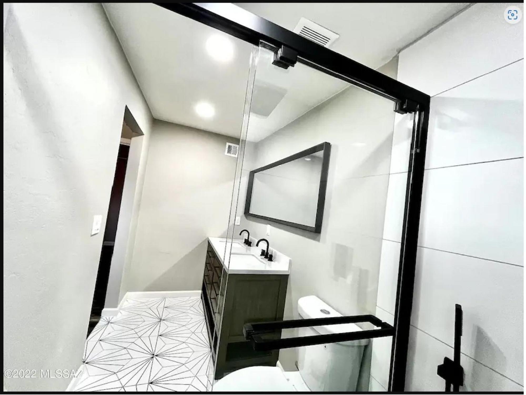 Private Home - Heated Pool, Billiards, Darts, Foosball, Fireplace, 5 Smart Tvs, Bbq, Cotton Bedding - The Saguaro Sanctuary, Pool Heat Optional Tucson Ngoại thất bức ảnh