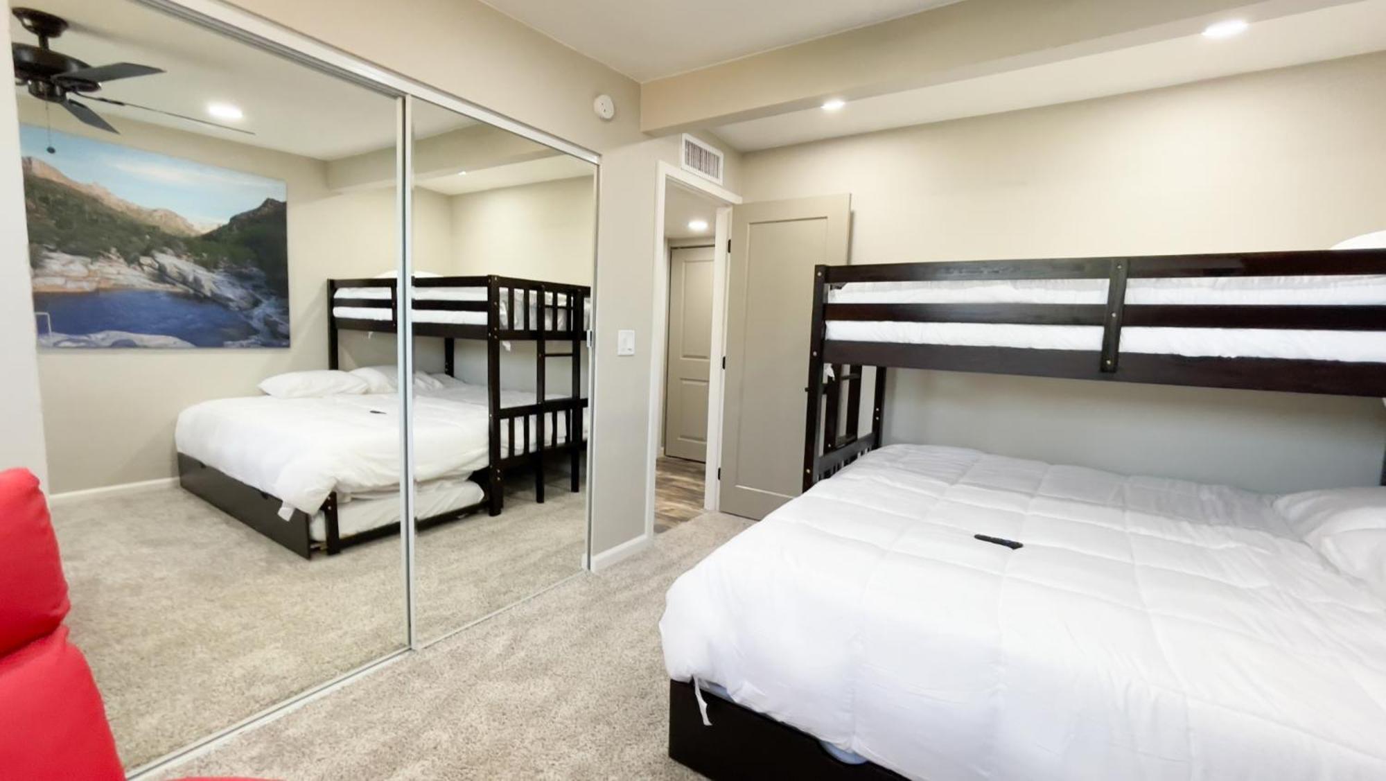 Private Home - Heated Pool, Billiards, Darts, Foosball, Fireplace, 5 Smart Tvs, Bbq, Cotton Bedding - The Saguaro Sanctuary, Pool Heat Optional Tucson Ngoại thất bức ảnh