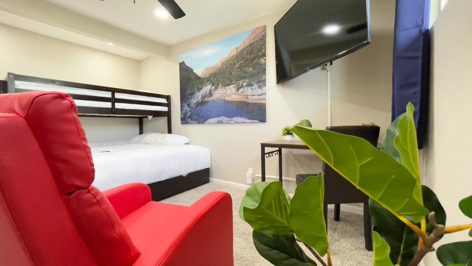 Private Home - Heated Pool, Billiards, Darts, Foosball, Fireplace, 5 Smart Tvs, Bbq, Cotton Bedding - The Saguaro Sanctuary, Pool Heat Optional Tucson Ngoại thất bức ảnh